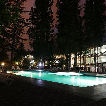 Heliopark Gora Bagrata Sukhumi Exterior foto