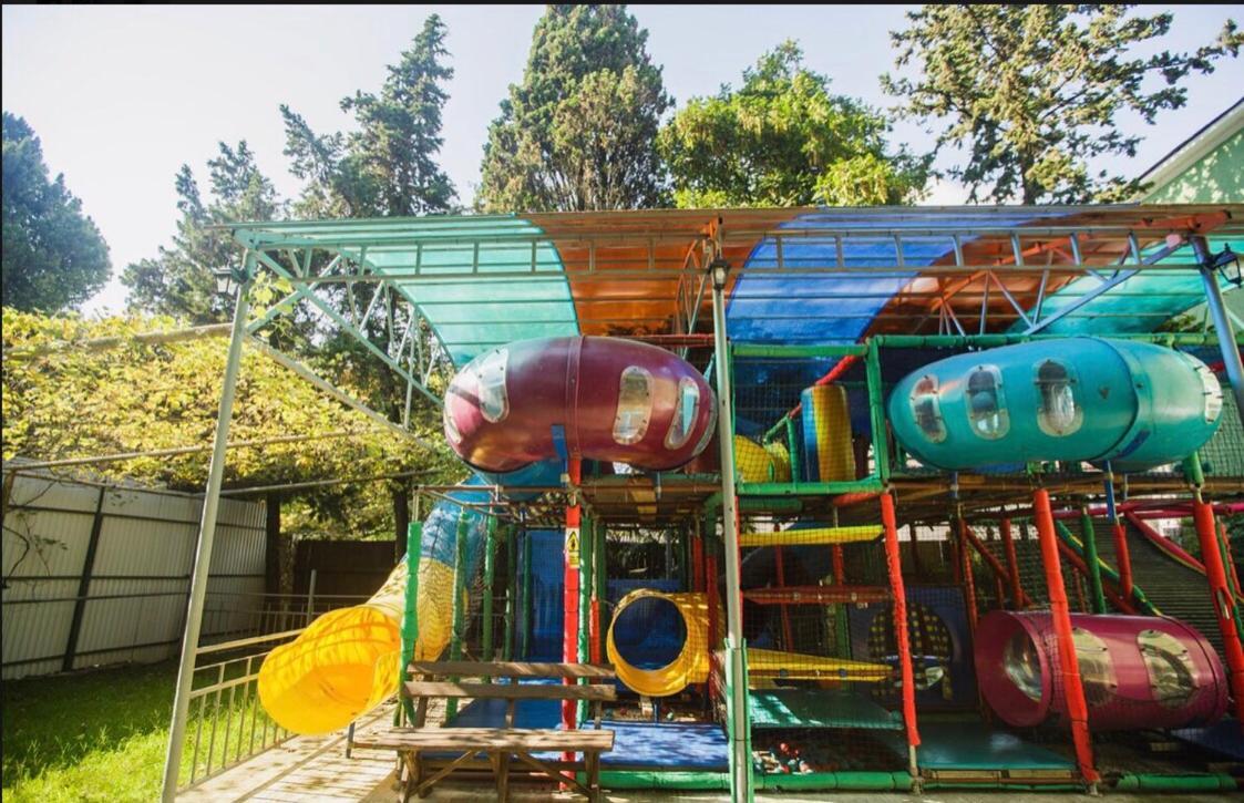 Heliopark Gora Bagrata Sukhumi Exterior foto